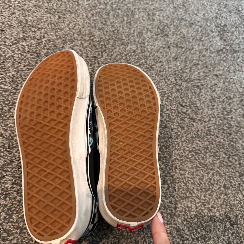 Vans butterfly slip ons Size 6.5 - Picture 2 of 2
